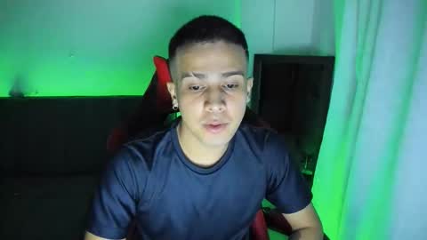 Independence model AbelAsburgo online show from 02.22.26