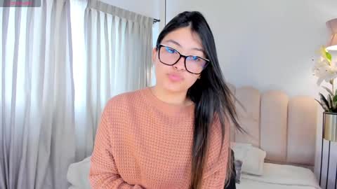 Snapshot of abella_ruiz chatting on 02.03.25 Abella Ruiz online show from 02.03.25