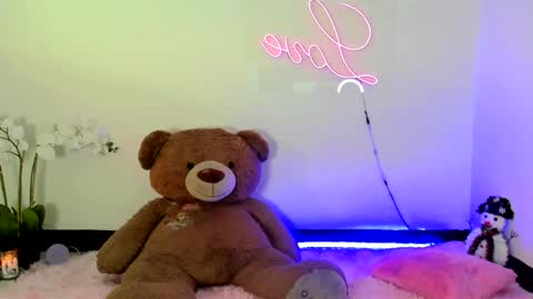  Abella and Kendra  online show from 01.02.25