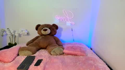  Abella and Kendra  online show from 01.17.25