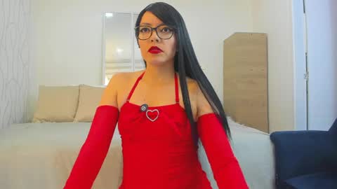 Sophia online show from 04.26.26