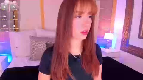 Snapshot of abigailcarter chatting on 09.23.25 online show from 09.23.25