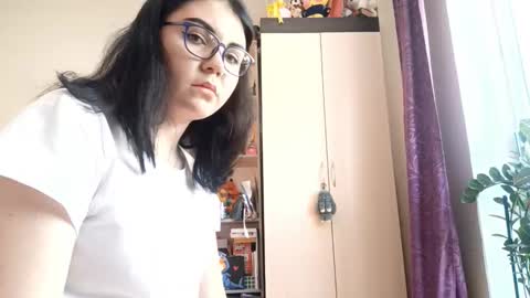 Snapshot of abigaildestro chatting on 10.08.25 Abi online show from 10.08.25