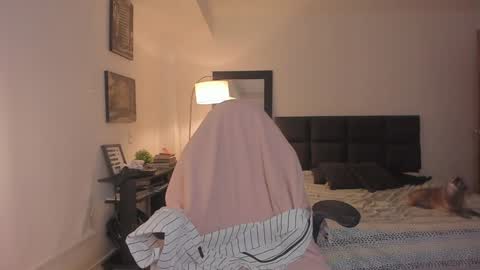 Abigail online show from 12.27.24