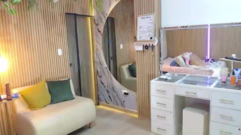 abigailowensss online show from 02.12.26