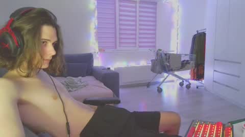 hi  cum in pvt noi extra tip online show from 12.18.24