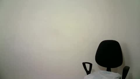 abril__ass online show from 02.18.25