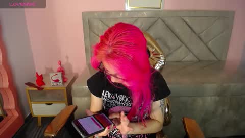 abril_ch_ online show from 02.09.26