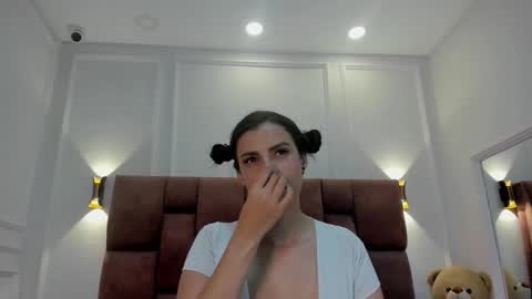 Abril jones online show from 12.30.24