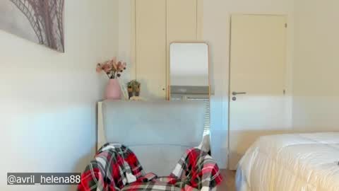 Helena online show from 02.20.25