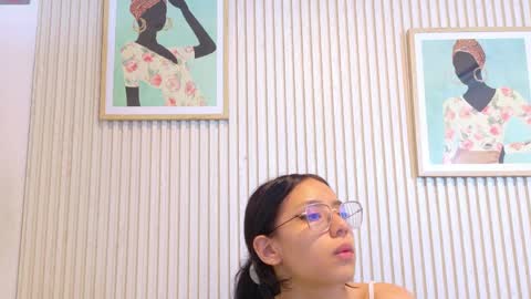 abrilmirren online show from 04.14.26