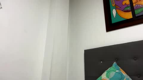 abrilsantosxo online show from 05.21.26