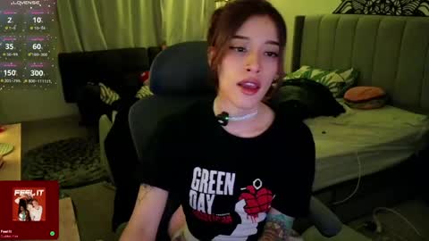 Snapshot of acidkaos chatting on 05.06.26 Lana 3 online show from 05.06.26
