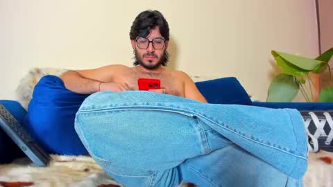 R. online show from 02.05.25