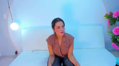 Snapshot of ada_monroe10 chatting on 12.17.25 online show from 12.17.25