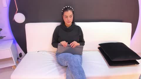    online show from 03.09.26