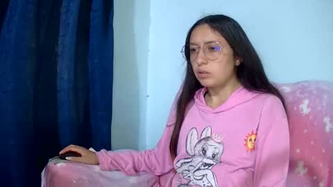 Snapshot of ada_naugthy1 chatting on 11.14.25 Ada naugthy28 online show from 11.14.25