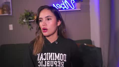 Snapshot of adahara_miller chatting on 11.19.25 Adahara online show from 11.19.25