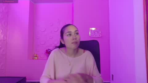 Snapshot of adaira31 chatting on 11.15.25 Adaira online show from 11.15.25