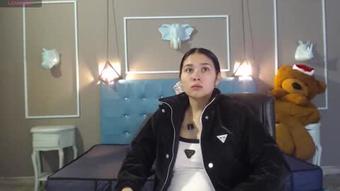 Snapshot of adaira31 chatting on 12.04.25 Adaira online show from 12.04.25