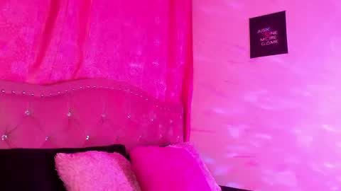 Snapshot of adalet_sair chatting on 02.26.25 adalet online show from 02.26.25