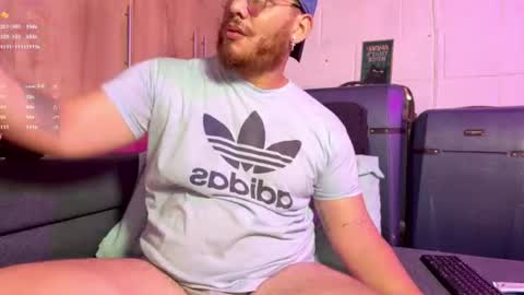 Snapshot of adam_coxxx chatting on 07.10.26 adam_coxxx online show from 07.10.26