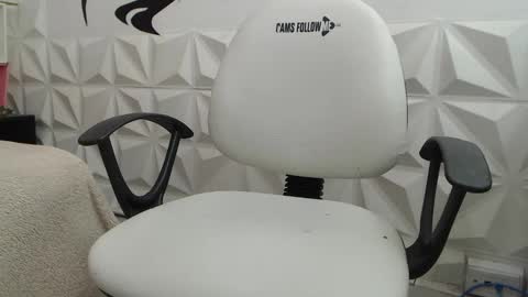 adam_evehotroom online show from 02.05.25