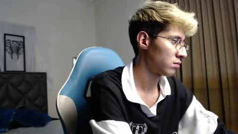 Adam online show from 04.21.26