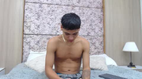 Snapshot of adam_piarse chatting on 02.19.26 adam_piarse online show from 02.19.26