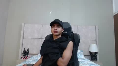 Snapshot of adam_piarse chatting on 07.31.26 adam_piarse online show from 07.31.26