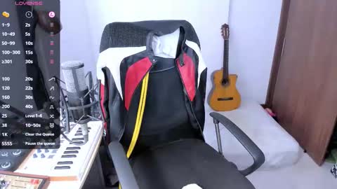  Adam online show from 11.05.25