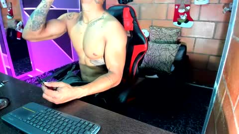 Adam Valencia online show from 12.24.24