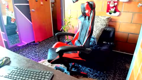 Adam Valencia online show from 12.28.24