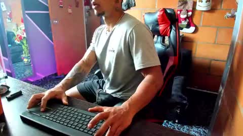 Adam Valencia online show from 12.30.24