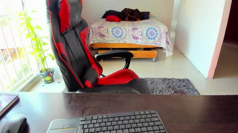 Adam Valencia online show from 09.21.25