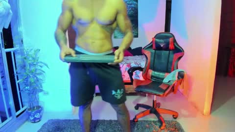 Adam Valencia online show from 10.09.25