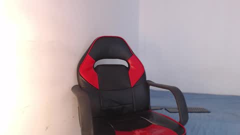 Hello guys excuse my absence I will be absent for several days for health reasons I hope you understand thank you very much. online show from 11.19.25