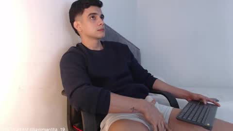 Hello guys excuse my absence I will be absent for several days for health reasons I hope you understand thank you very much. online show from 12.15.25