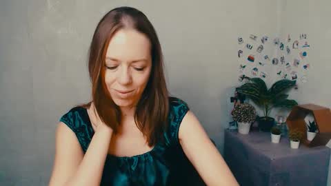 adamais_ online show from 11.14.25