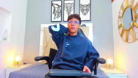 Adams Bobby online show from 11.16.25