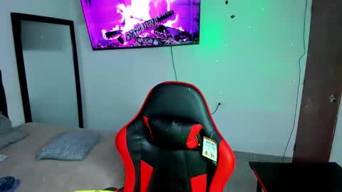 Adams online show from 09.26.25