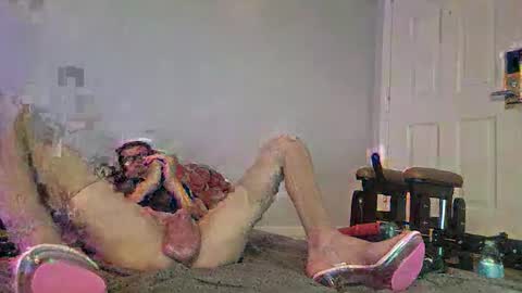 Snapshot of adamseve777 chatting on 04.28.26 TaylorSexbot online show from 04.28.26
