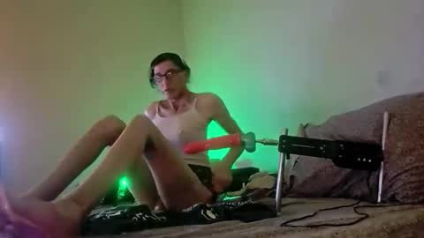 Snapshot of adamseve777 chatting on 04.30.26 TaylorSexbot online show from 04.30.26