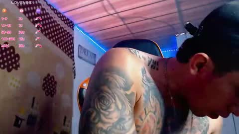 Snapshot of adan_hudson chatting on 11.28.25 Anderson online show from 11.28.25