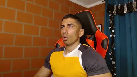 Adan Sin online show from 01.07.25