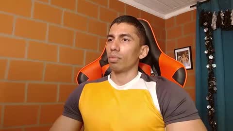 Adan Sin online show from 01.14.25