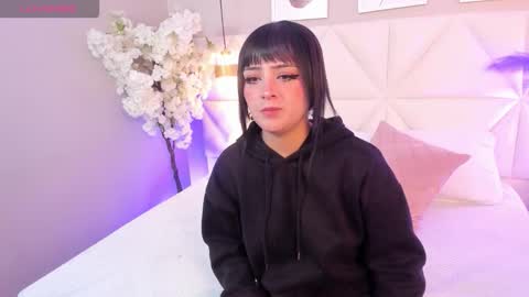 adara_carter_ online show from 11.29.25