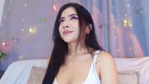 Snapshot of adara_johnson_ chatting on 02.14.26 Adara Johnson online show from 02.14.26