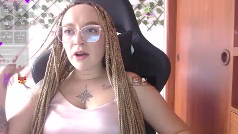 adaraah  online show from 12.14.25