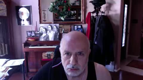 add_me_2 online show from 04.19.26